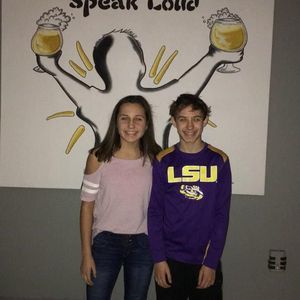 Meet your Posher, Chloe